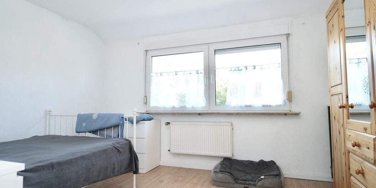 Reihenmittelhaus Neuss Gnadental - 5 Zimmer, 79 m&sup2;, 349.000&euro; | Angebot:24825870