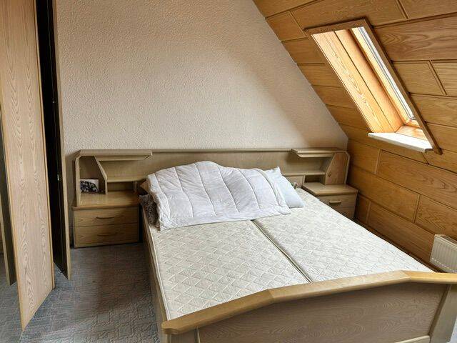 Mehrfamilienhaus, Wohnhaus Neuhaus am Rennweg Steinheid - 6 Zimmer, 190 m&sup2;, 30.000&euro; | Angebot:26156327