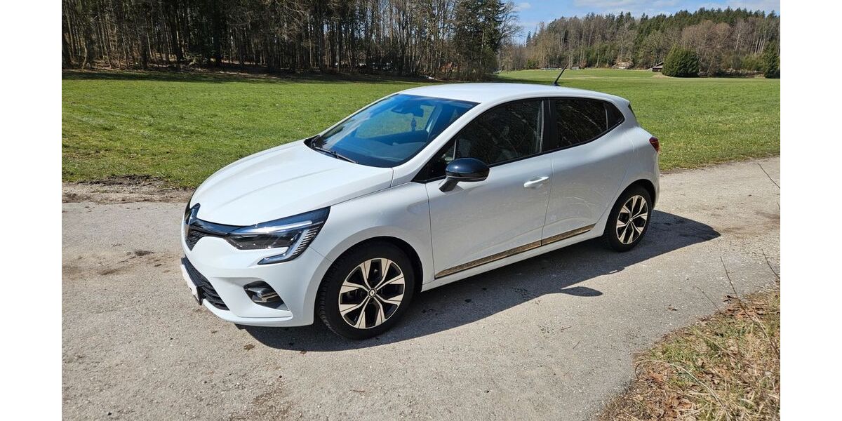 Renault Clio 15.000 km 13.990 &euro; Kirchanschöring 83417