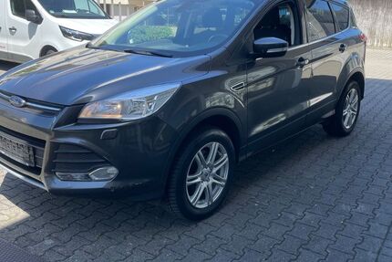 Ford Kuga 209.000 km 5.250 &euro; Gerlingen 70839