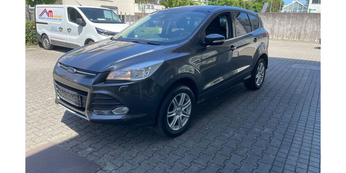 Ford Kuga 209.000 km 5.250 &euro; Gerlingen 70839
