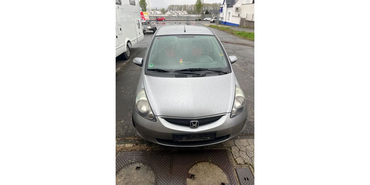 Honda Jazz 161.173 km 2.300 &euro; Mülheim Kärlich 56218