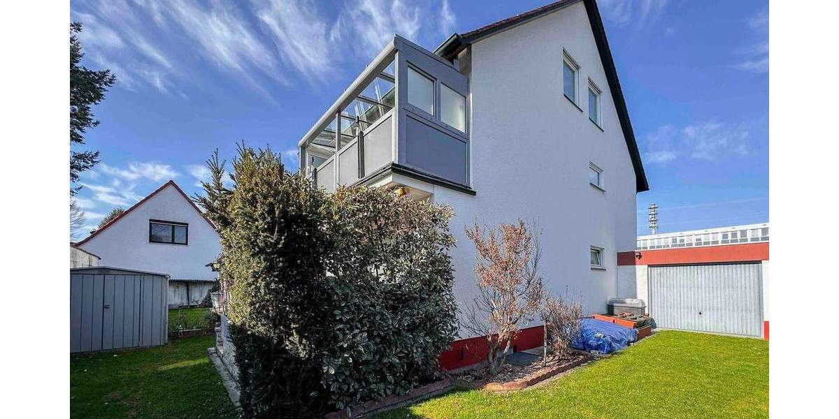 Doppelhaushälfte Nürnberg Schweinau - 8 Zimmer, 179 m&sup2;, 589.000&euro; | Angebot:25476414