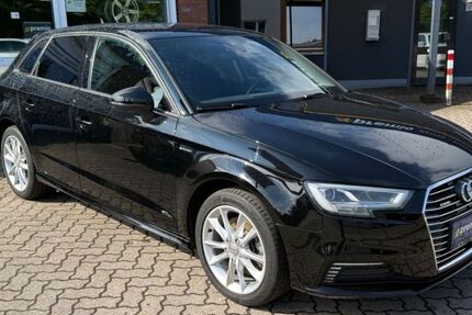 Audi A3 127.000 km 14.990 &euro; Neumünster 24536