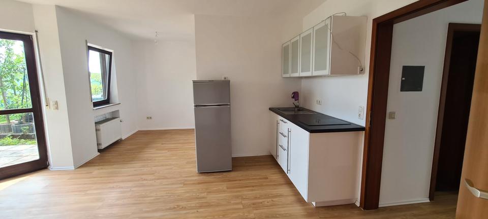 Terrassenwohnung Kürnach - 1 Zimmer, 35 m&sup2;, 350&euro; | Angebot:26413623