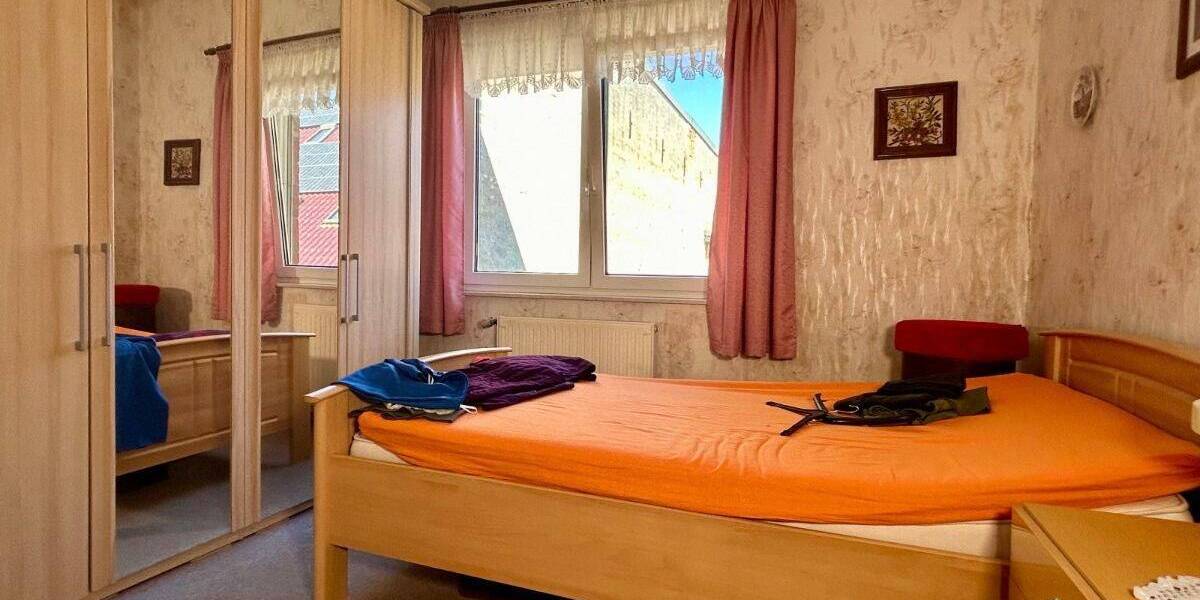 Mehrfamilienhaus, Wohnhaus Loitz - 9 Zimmer, 193 m&sup2;, 149.000&euro; | Angebot:26886351