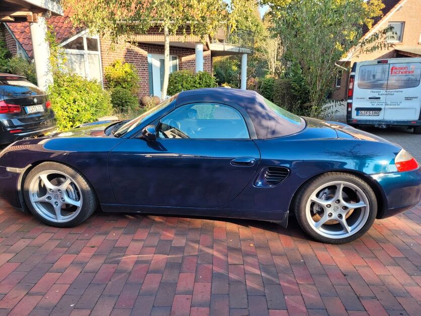 Porsche Boxster 159.500 km 17.800 € Oldenburg 26125