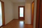 Schöne kleine Wohnung mit Balkon und PKW Stellplatz