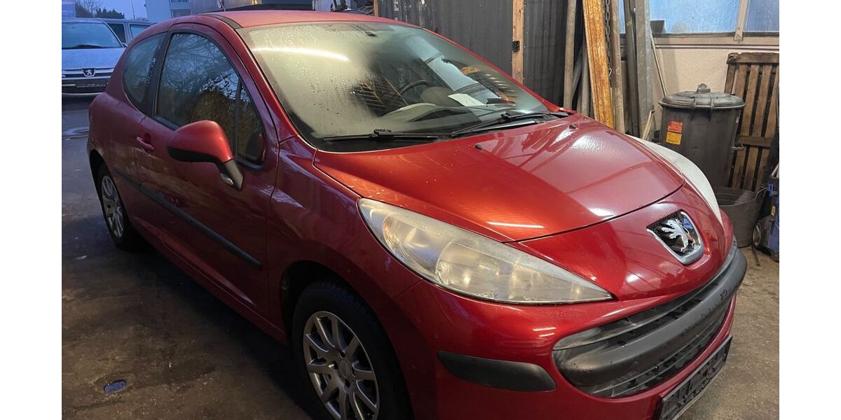 Peugeot 207 169.000 km 2.699 &euro; Ketsch 68775