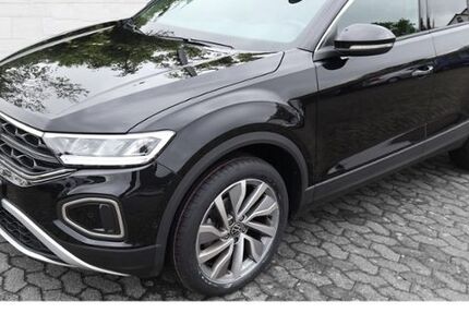 VW T-Roc 15.904 km 24.890 &euro; Wohratal 35288