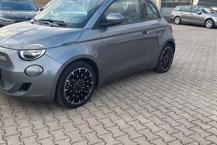 Fiat 500e 25.400 km 16.700 &euro; Deining 92364