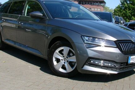 Skoda Superb 2.0TDI Style Pano ACC Columbus Standheizung 26.128 km 34.980 € Falkensee 14612