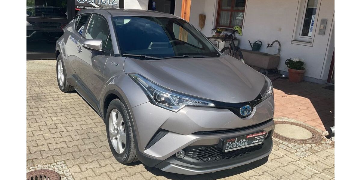 Toyota C-HR 71.170 km 16.950 &euro; Stöttwang 87677