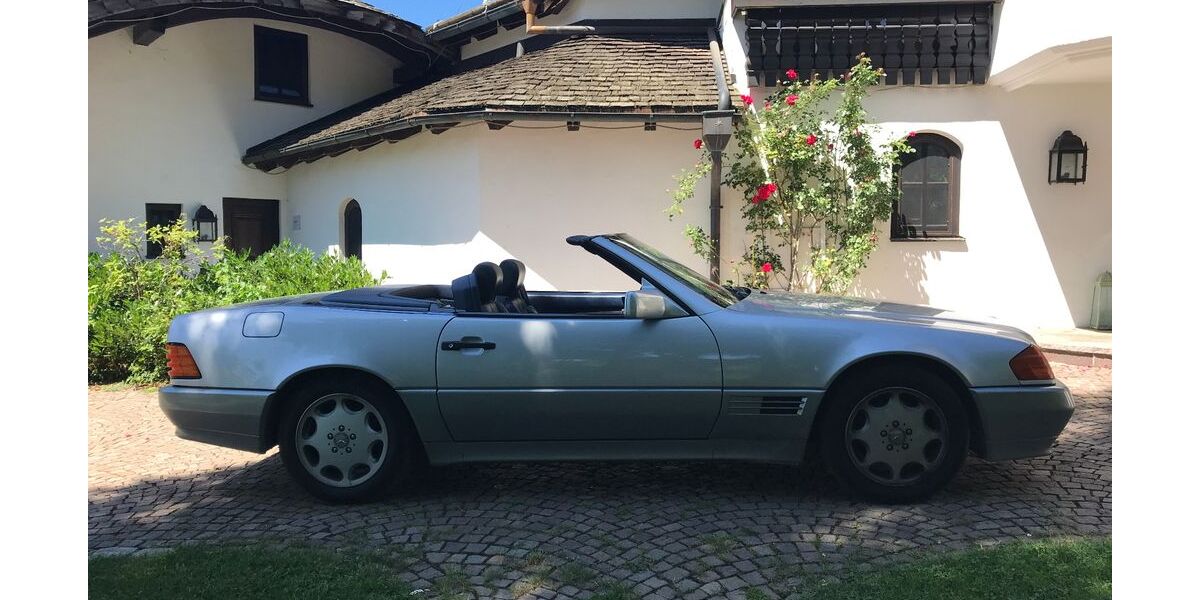 Mercedes-Benz SL 300 158.136 km 19.950 &euro; Massing 84323