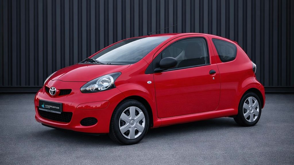 Toyota Aygo (X) 66.032 km 3.899 &euro; Bruckberg 84079