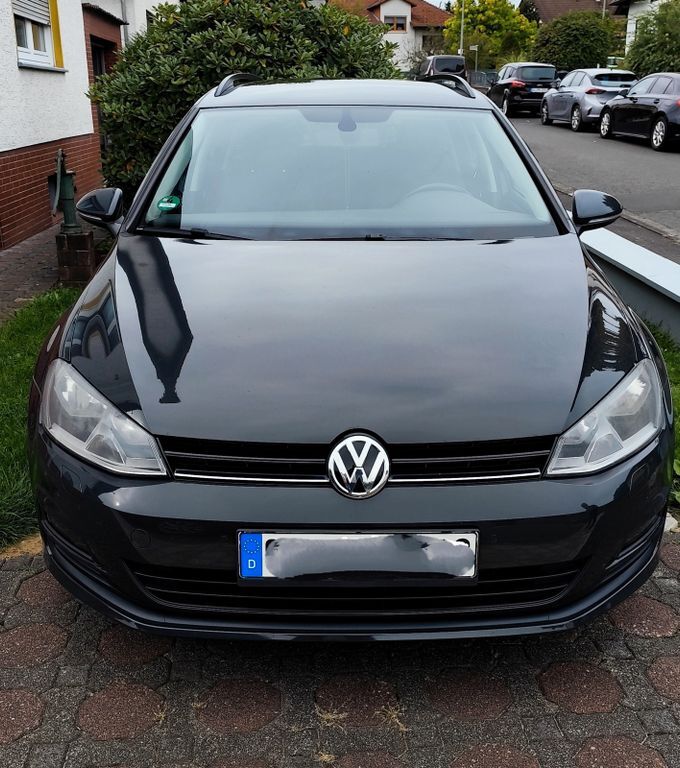VW Golf 229.000 km 6.950 € Laubach 35321
