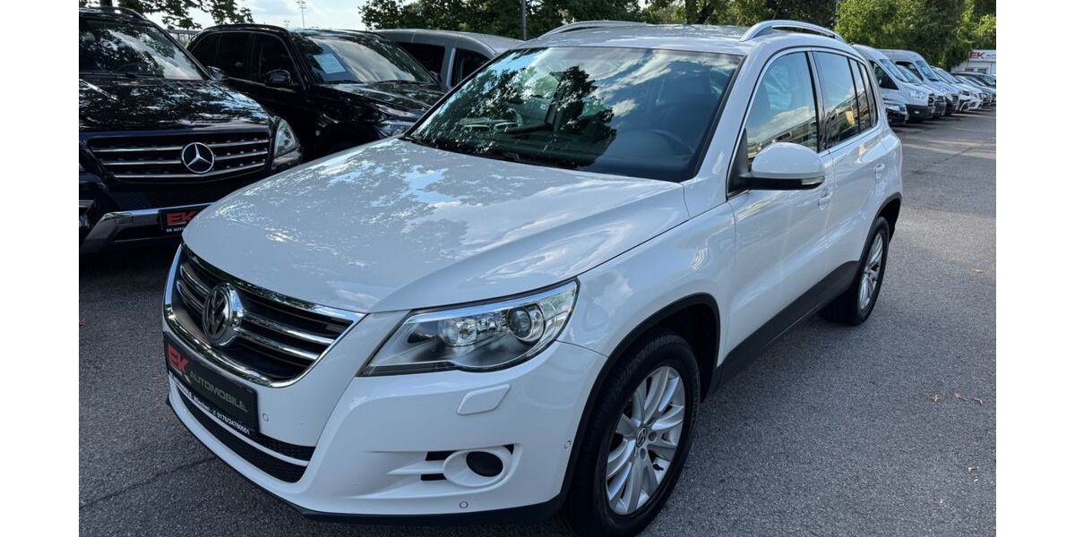 VW Tiguan 126.800 km 8.990 &euro; München 81243