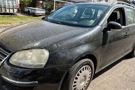 VW Golf 241.000 km 990 &euro; Freiburg - Merzhausen 79249