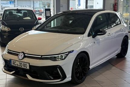 VW Golf 11.900 km 54.889 &euro; Baesweiler 52499