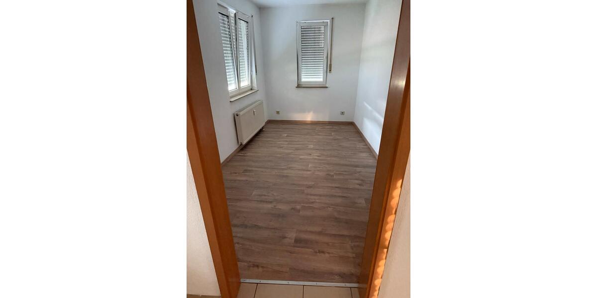 Erdgeschoßwohnung Ottersweier - 3 Zimmer, 89 m&sup2;, 279.000&euro; | Angebot:26222033