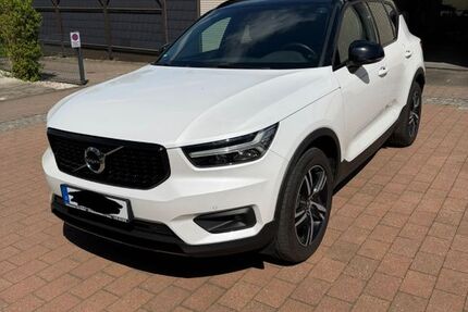 Volvo XC40 121.000 km 24.500 &euro; Gera 07546