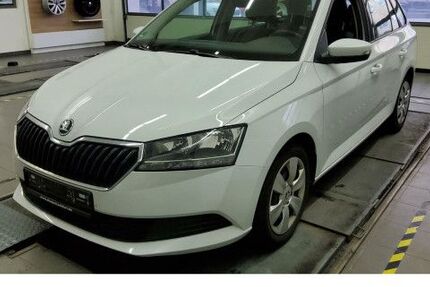 Skoda Fabia 76.967 km 15.850 &euro; Frankfurt 60326