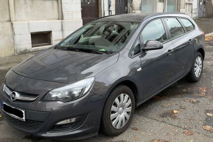 Opel Astra 75.000 km 8.999 € Stuttgart 70190