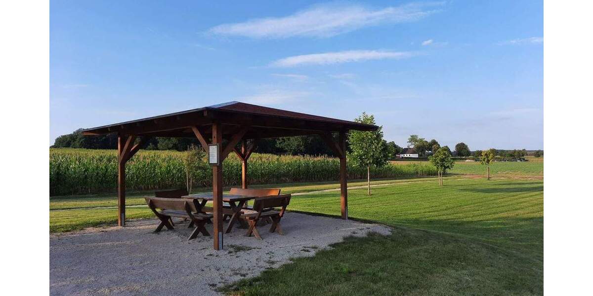 Etagenwohnung Oberreichenbach - 3 Zimmer, 70 m&sup2;, 1.290&euro; | Angebot:25602461