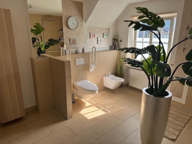 Villa Kirn - 13 Zimmer, 655 m&sup2;, 1.180.000&euro; | Angebot:26491969