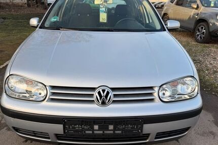 VW Golf 211.000 km 1.500 &euro; Celle 29223