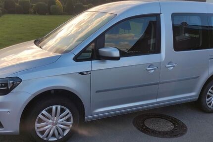 VW Caddy 108.386 km 15.900 &euro; Rosendahl 48720