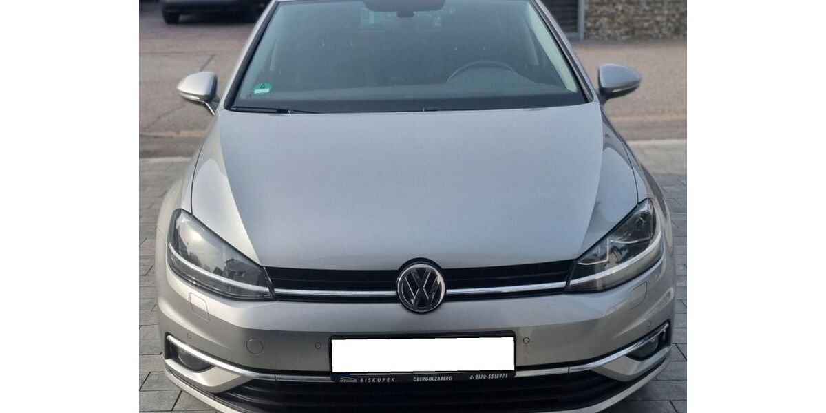 VW Golf 114.000 km 12.500 &euro; Straßkirchen 94342