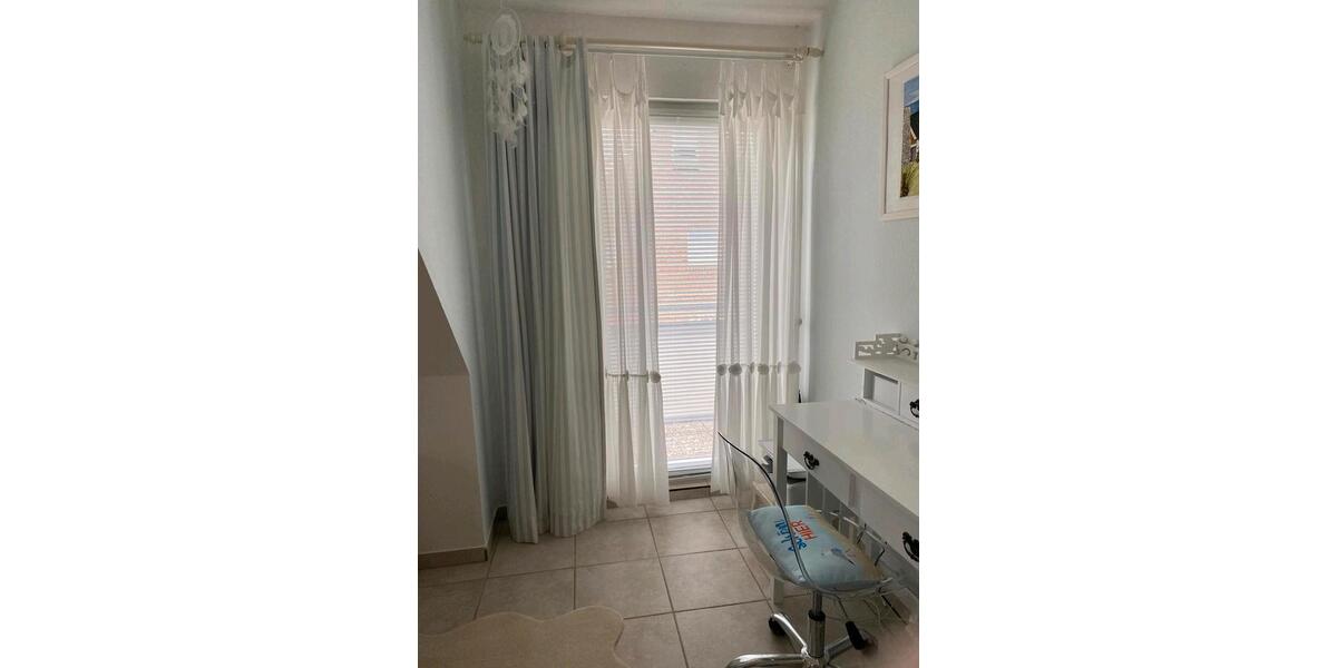 Dachgeschoßwohnung Büsum - 3 Zimmer, 66 m&sup2;, 250.000&euro; | Angebot:27120268