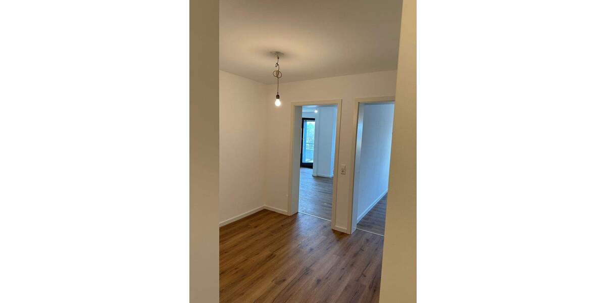 Etagenwohnung Esslingen-Oberesslingen Oberesslingen - 2 Zimmer, 68 m&sup2;, 279.000&euro; | Angebot:25265324