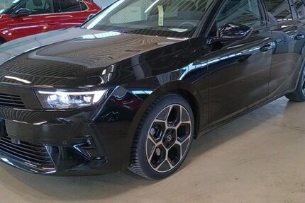 Opel Astra 13.596 km 23.980 &euro; Kelheim 93309