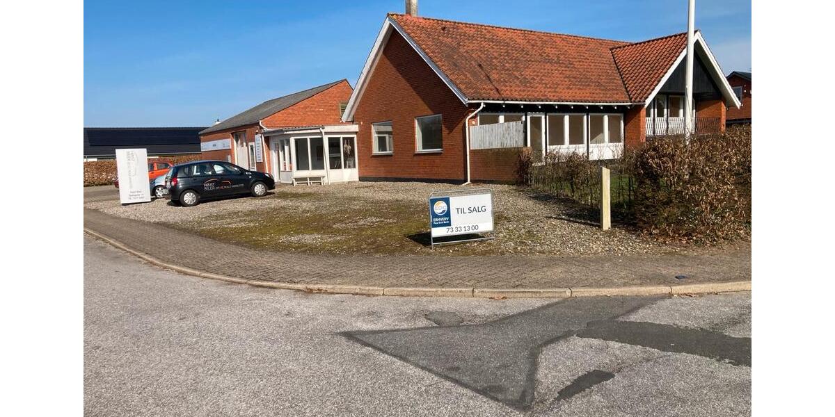 Einfamilienhaus Süderlügum - 4 Zimmer, 175 m&sup2;, 159.000&euro; | Angebot:25658326