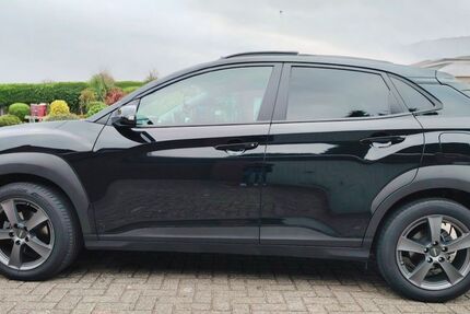 Hyundai KONA 54.888 km 15.750 € Hamminkeln 46499
