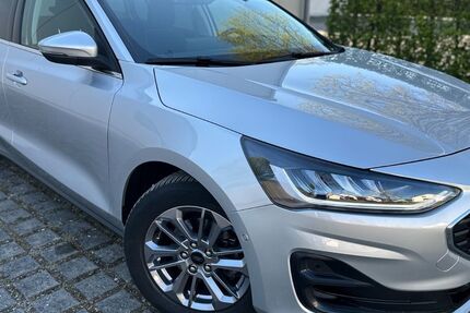 Ford Focus 63.000 km 16.990 &euro; Dinkelscherben 86424