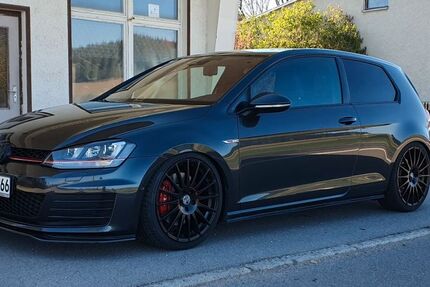 VW Golf 197.000 km 12.800 € Grünhainichen/Waldkirchen 09579