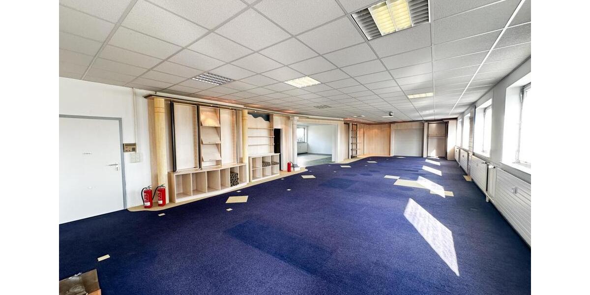 Gewerbeobjekt Schwarzhofen - 650&euro; | Angebot:26105727