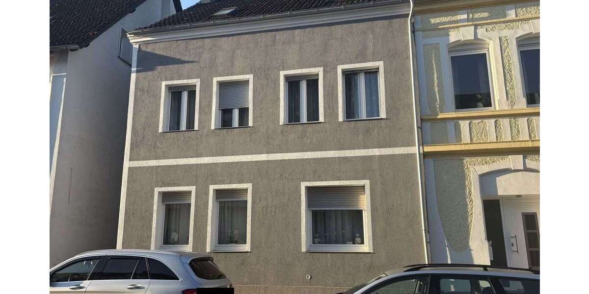 Einfamilienhaus Blomberg - 6 Zimmer, 187 m&sup2;, 185.000&euro; | Angebot:25589105