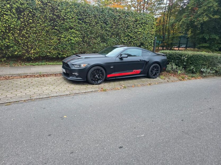 Ford Mustang 137.500 km 22.999 € Hamburg 22607