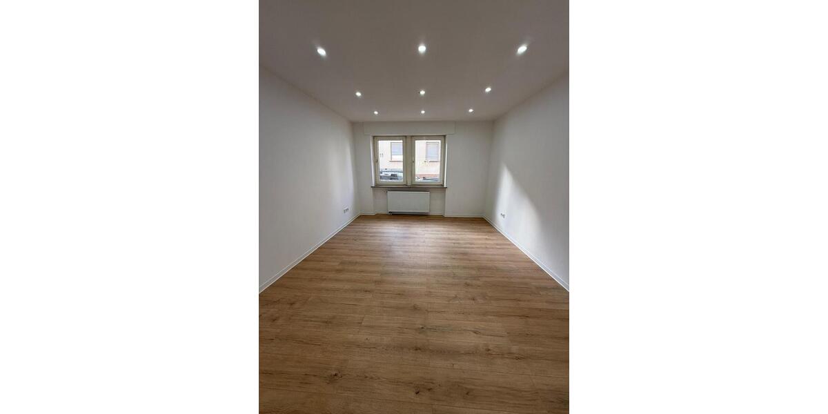 Etagenwohnung Neunkirchen - 3 Zimmer, 60 m&sup2;, 650&euro; | Angebot:26138396
