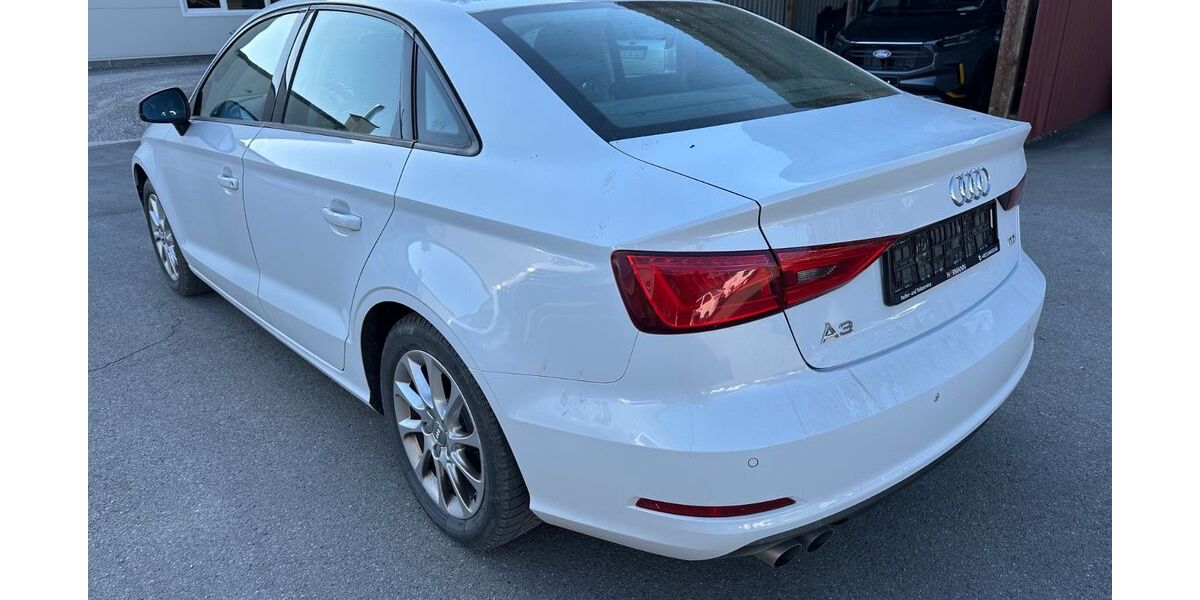 Audi A3 198.000 km 8.300 &euro; Augsburg 86163