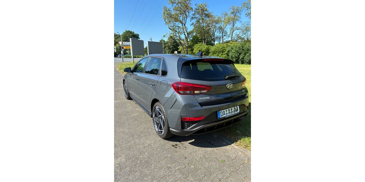 Hyundai i30 10.000 km 23.700 &euro; Darmstadt 64293