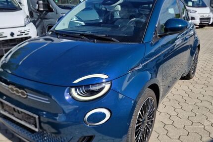 Fiat 500e 18.700 km 25.990 &euro; Ratzeburg 23909