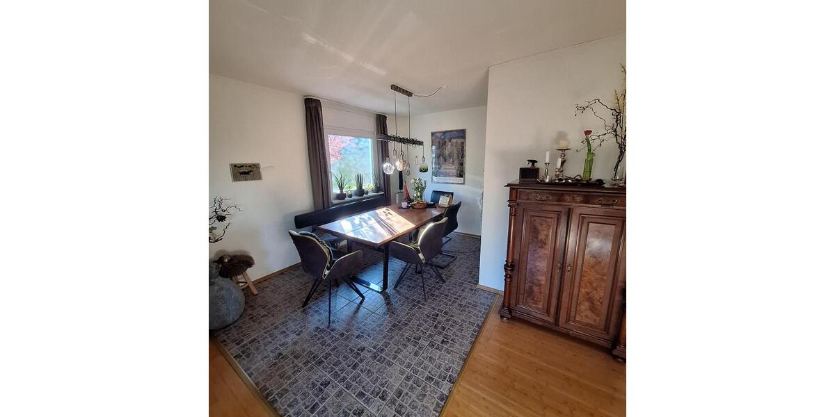 Einfamilienhaus Altdorf bei Nürnberg - 7 Zimmer, 160 m&sup2;, 475.000&euro; | Angebot:26381598