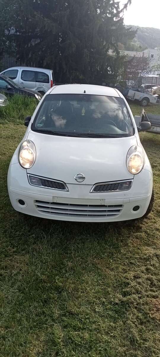 Nissan Micra 189.000 km 499 € Lenningen 73252