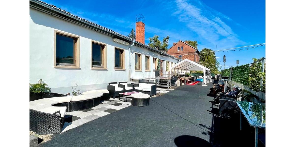 NEU Party Event Feier Raum Location tageweise zu vermieten zimmer