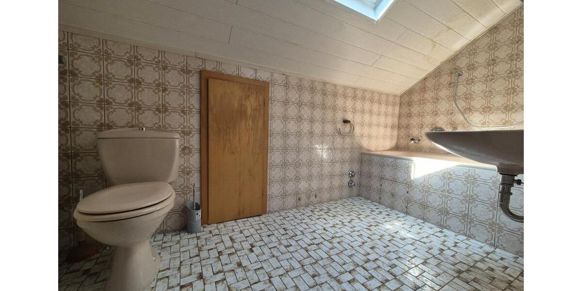 Reihenhaus Frankfurt am Main Gallus - 4 Zimmer, 100 m&sup2;, 1.799&euro; | Angebot:26554825